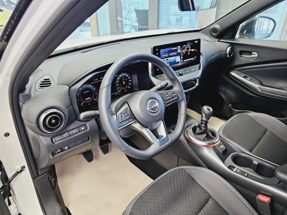 Nissan Juke  bei Hoffmann Automobile in Wolfsburg kaufen und sofort mitnehmen - Bild 13