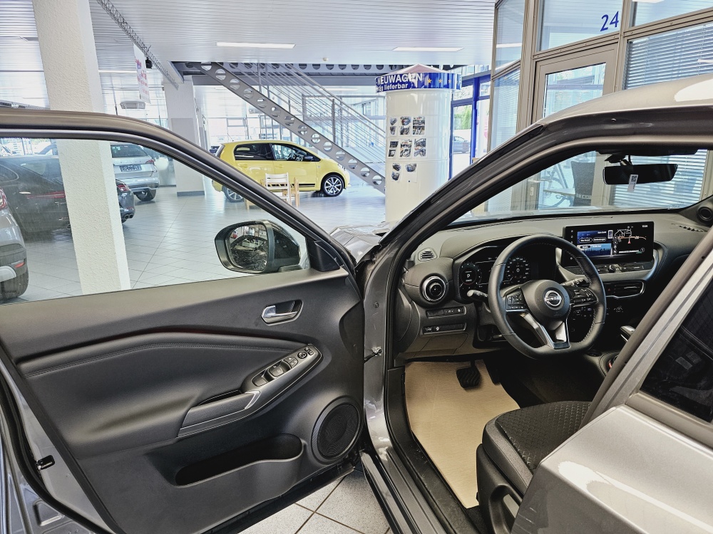 Nissan Juke  bei Hoffmann Automobile in Wolfsburg kaufen und sofort mitnehmen - Bild 14