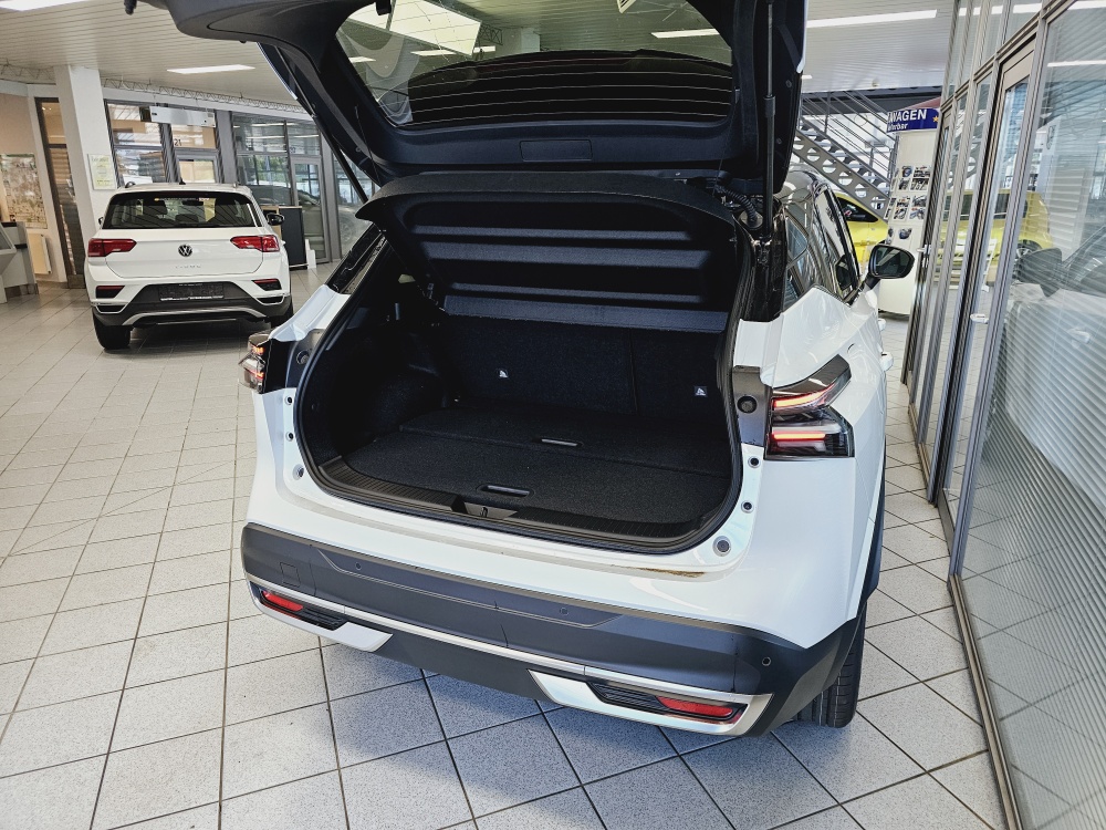Nissan Qashqai  bei Hoffmann Automobile in Wolfsburg kaufen und sofort mitnehmen - Bild 2