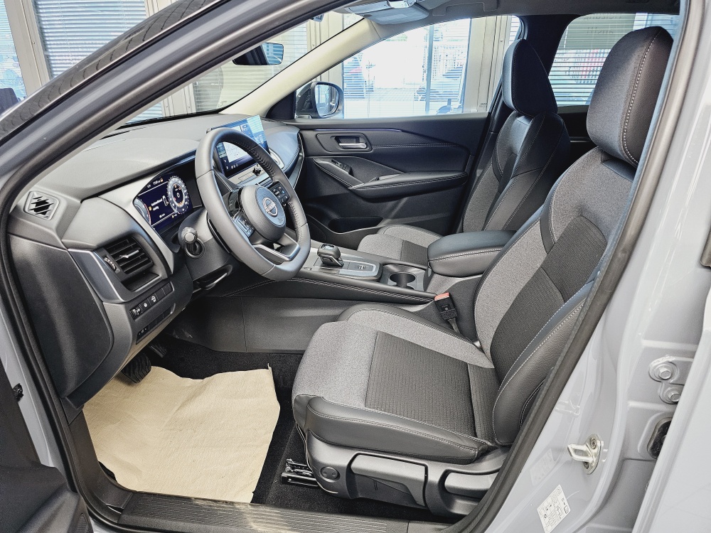 Nissan Qashqai  bei Hoffmann Automobile in Wolfsburg kaufen und sofort mitnehmen - Bild 15