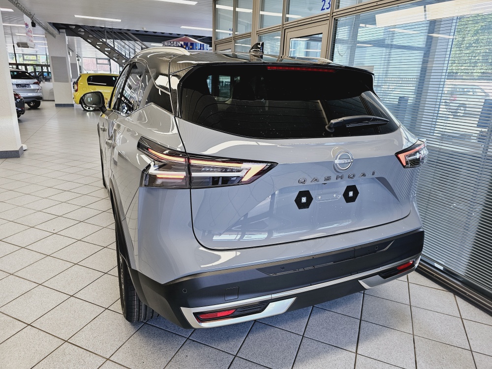 Nissan Qashqai  bei Hoffmann Automobile in Wolfsburg kaufen und sofort mitnehmen - Bild 3