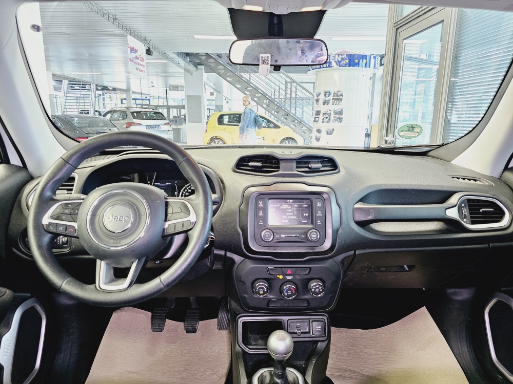 Jeep Renegade  bei Hoffmann Automobile in Wolfsburg kaufen und sofort mitnehmen - Bild 6
