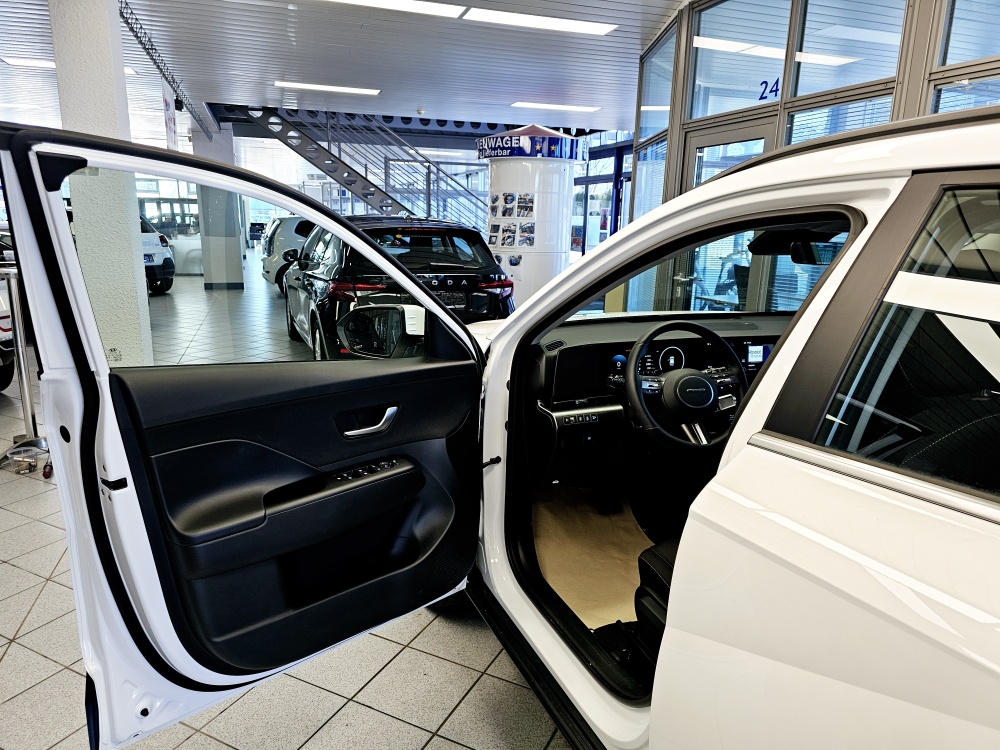 Hyundai Kona  bei Hoffmann Automobile in Wolfsburg kaufen und sofort mitnehmen - Bild 21