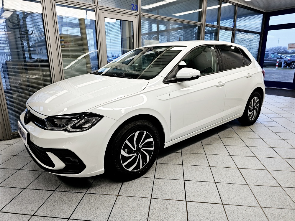VW Polo Life für nur 20.750,- € bei Hoffmann Automobile in Wolfsburg kaufen und sofort mitnehmen