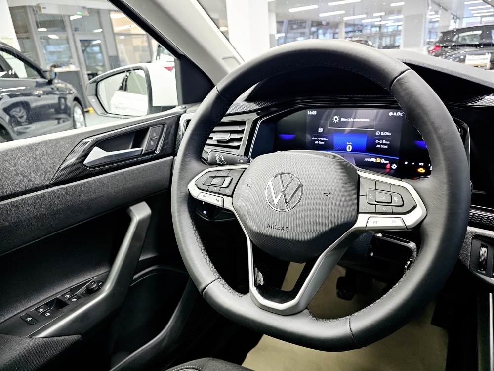VW Polo  bei Hoffmann Automobile in Wolfsburg kaufen und sofort mitnehmen - Bild 14