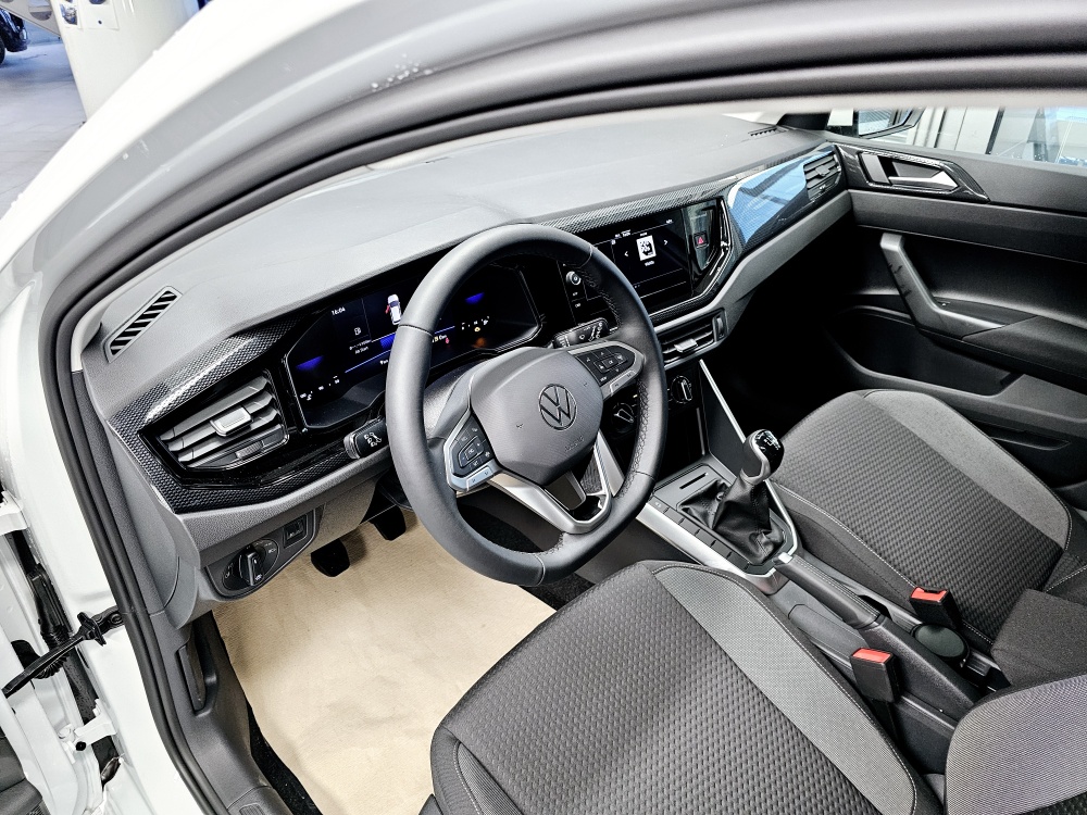 VW Polo  bei Hoffmann Automobile in Wolfsburg kaufen und sofort mitnehmen - Bild 18