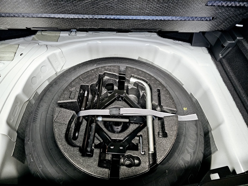 VW Polo  bei Hoffmann Automobile in Wolfsburg kaufen und sofort mitnehmen - Bild 3