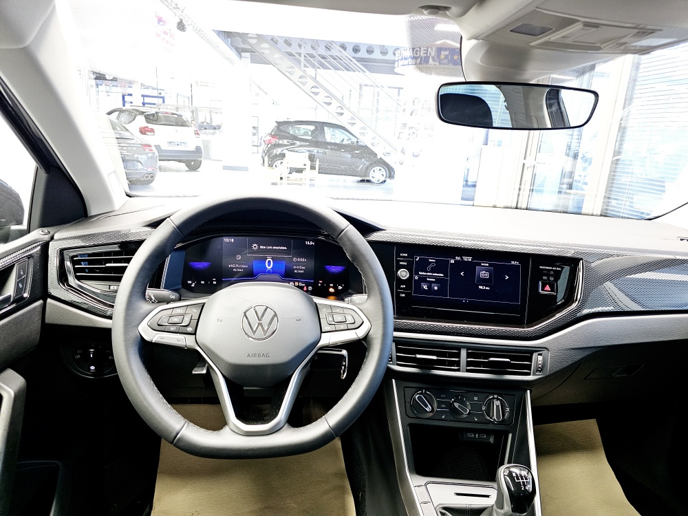 VW Polo  bei Hoffmann Automobile in Wolfsburg kaufen und sofort mitnehmen - Bild 17