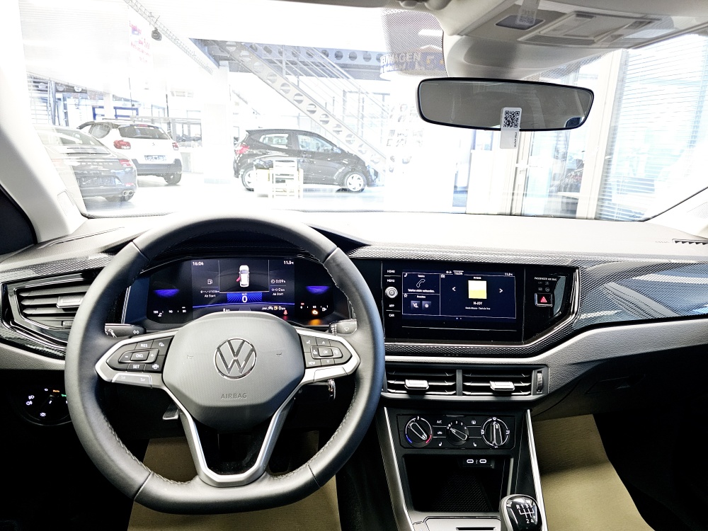 VW Polo  bei Hoffmann Automobile in Wolfsburg kaufen und sofort mitnehmen - Bild 17