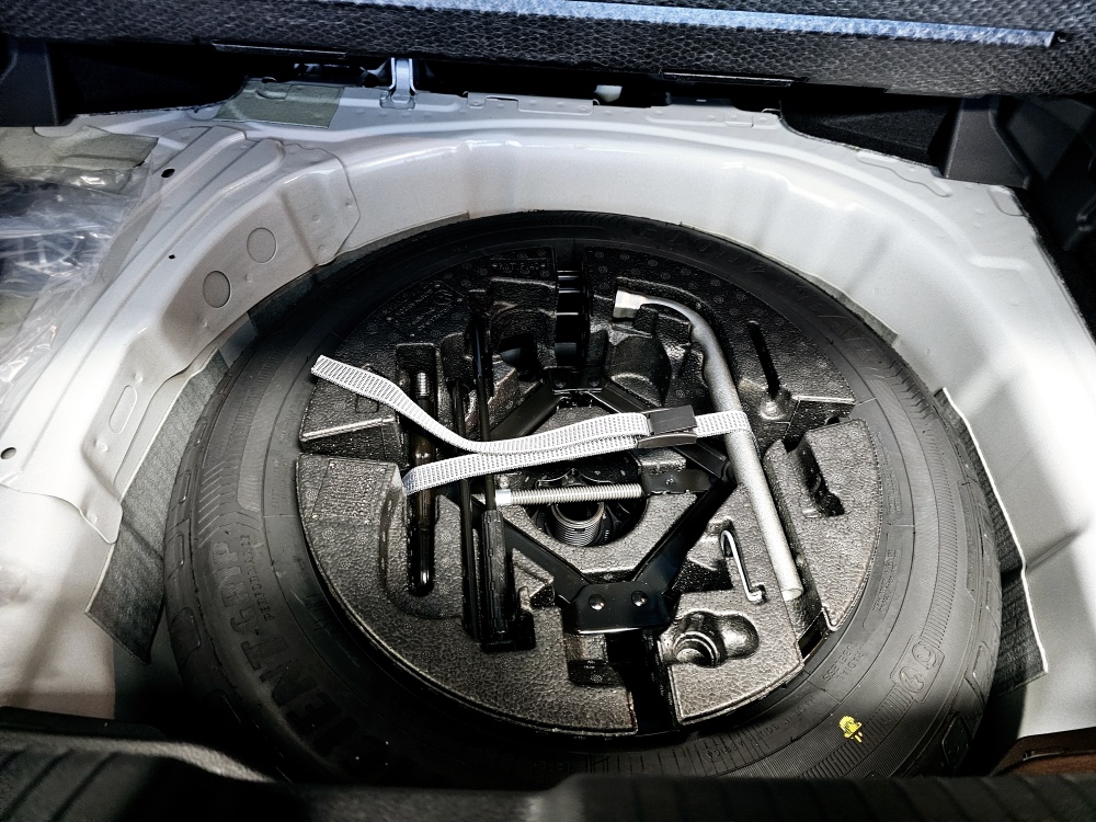 VW Polo  bei Hoffmann Automobile in Wolfsburg kaufen und sofort mitnehmen - Bild 3