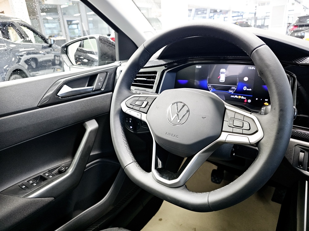 VW Polo  bei Hoffmann Automobile in Wolfsburg kaufen und sofort mitnehmen - Bild 14