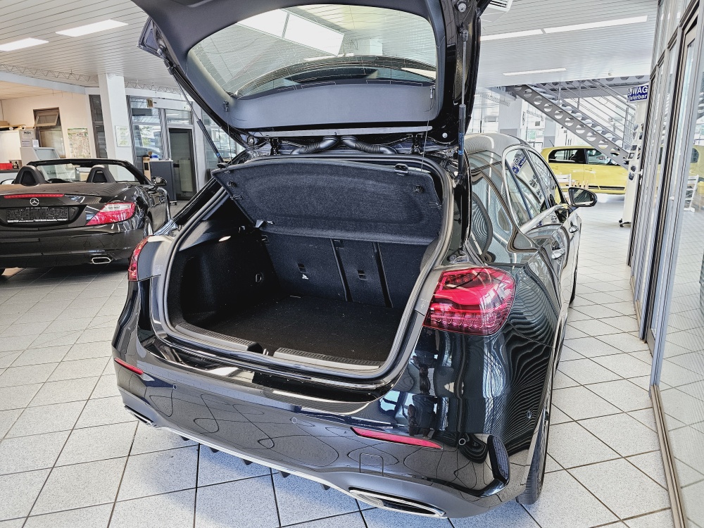 Mercedes-Benz A 180  bei Hoffmann Automobile in Wolfsburg kaufen und sofort mitnehmen - Bild 2