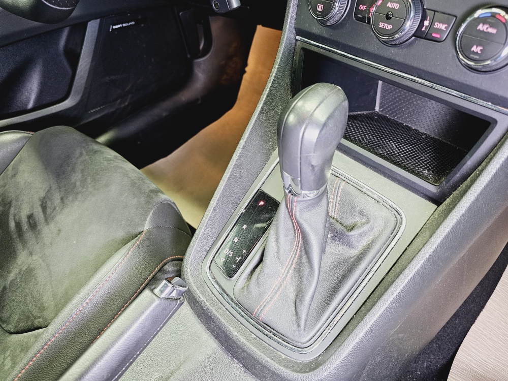 Seat Leon  bei Hoffmann Automobile in Wolfsburg kaufen und sofort mitnehmen - Bild 6