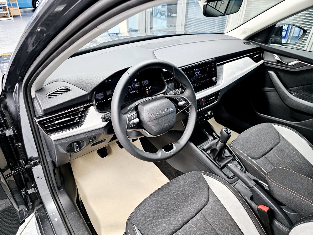 Skoda Kamiq  bei Hoffmann Automobile in Wolfsburg kaufen und sofort mitnehmen - Bild 18