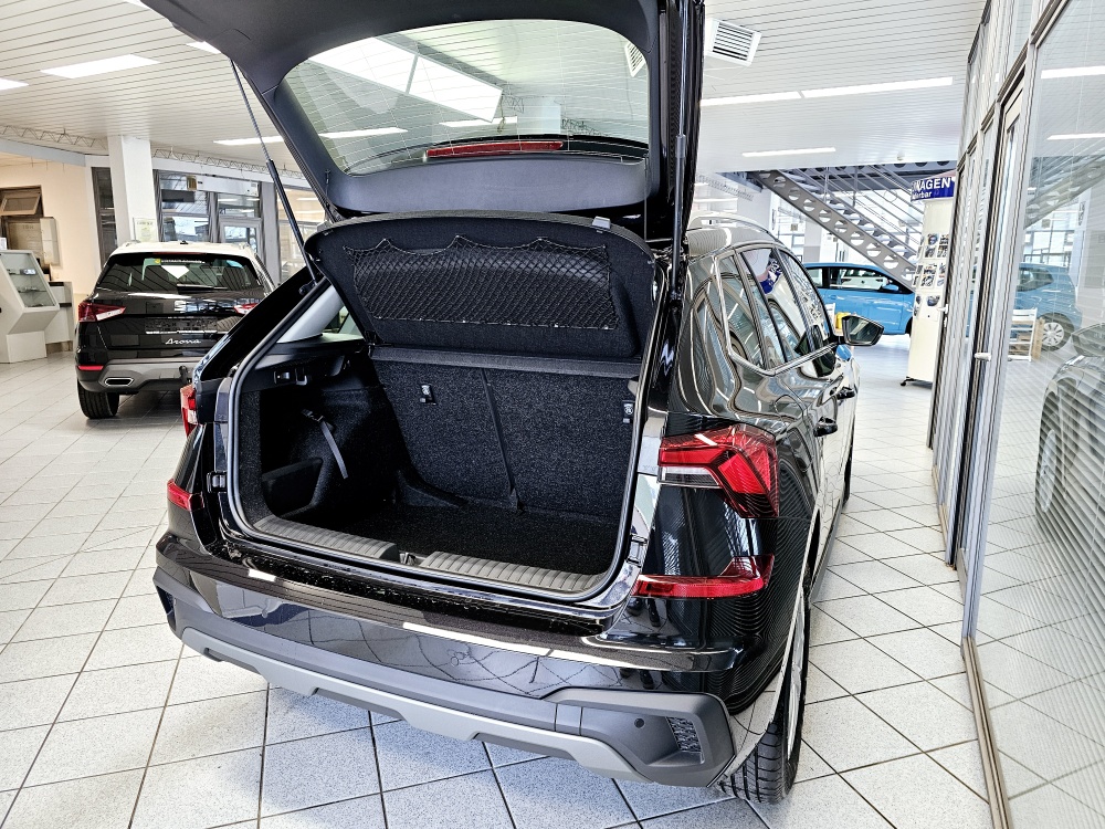 Skoda Kamiq  bei Hoffmann Automobile in Wolfsburg kaufen und sofort mitnehmen - Bild 2