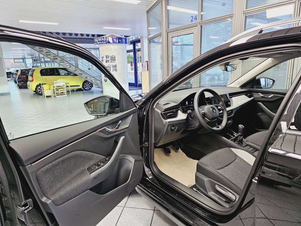 Skoda Kamiq  bei Hoffmann Automobile in Wolfsburg kaufen und sofort mitnehmen - Bild 20