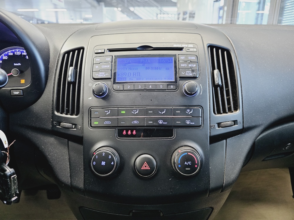 Hyundai i30 Kombi  bei Hoffmann Automobile in Wolfsburg kaufen und sofort mitnehmen - Bild 7