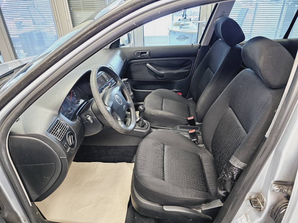 VW Golf Variant  bei Hoffmann Automobile in Wolfsburg kaufen und sofort mitnehmen - Bild 10