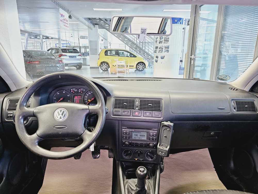 VW Golf Variant  bei Hoffmann Automobile in Wolfsburg kaufen und sofort mitnehmen - Bild 5