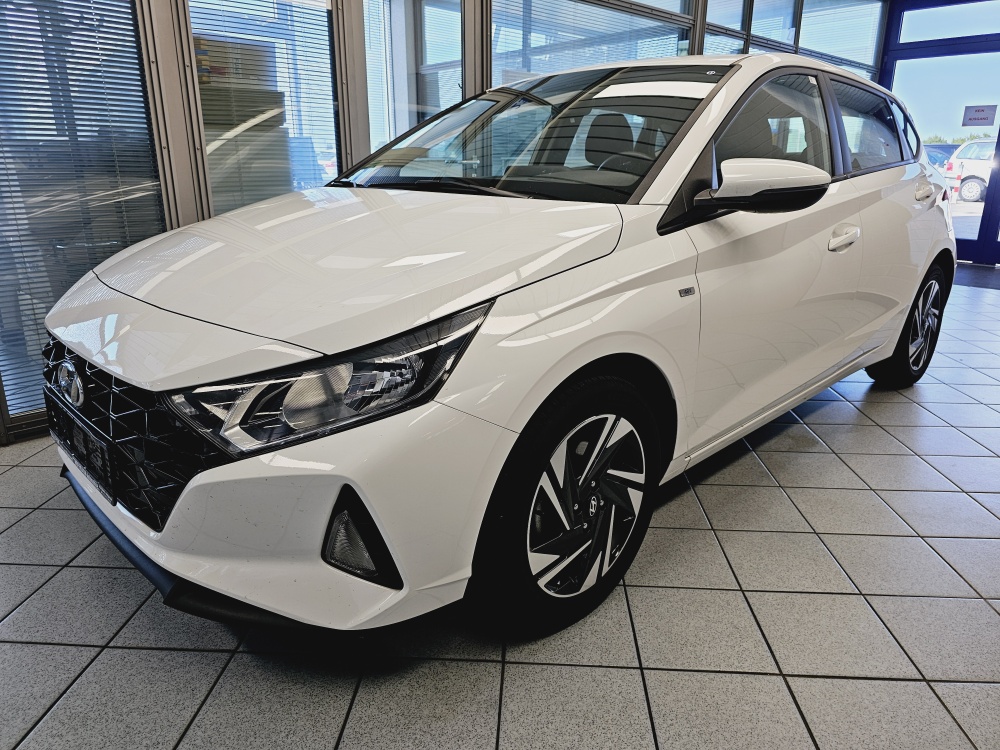 Hyundai i20  für nur 17.600,- € bei Hoffmann Automobile in Wolfsburg kaufen und sofort mitnehmen