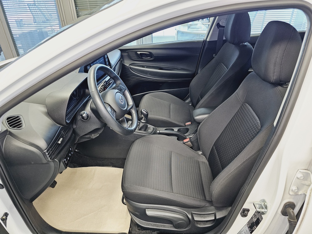 Hyundai i20  bei Hoffmann Automobile in Wolfsburg kaufen und sofort mitnehmen - Bild 12