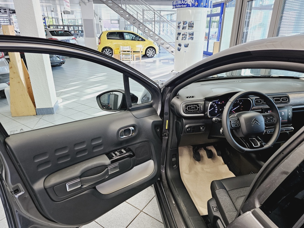 Citroen C3  bei Hoffmann Automobile in Wolfsburg kaufen und sofort mitnehmen - Bild 12