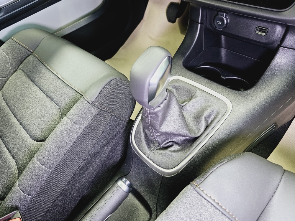 Citroen C3  bei Hoffmann Automobile in Wolfsburg kaufen und sofort mitnehmen - Bild 6
