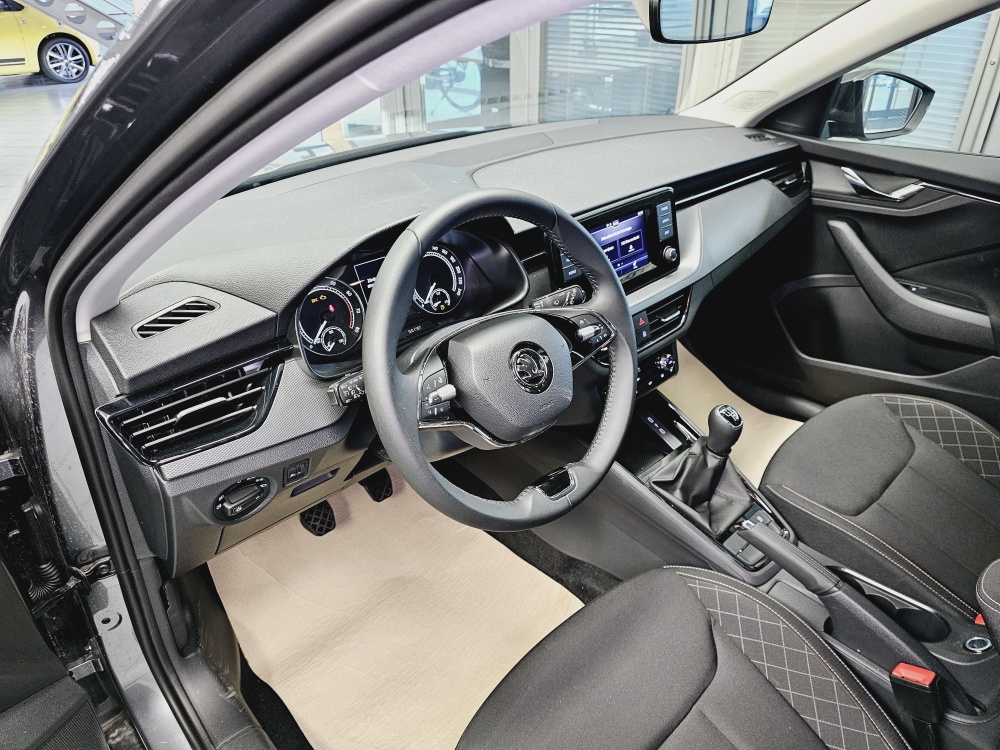 Skoda Scala  bei Hoffmann Automobile in Wolfsburg kaufen und sofort mitnehmen - Bild 11
