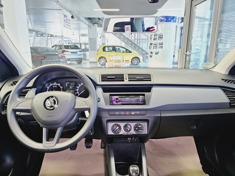 Skoda Fabia  bei Hoffmann Automobile in Wolfsburg kaufen und sofort mitnehmen - Bild 5