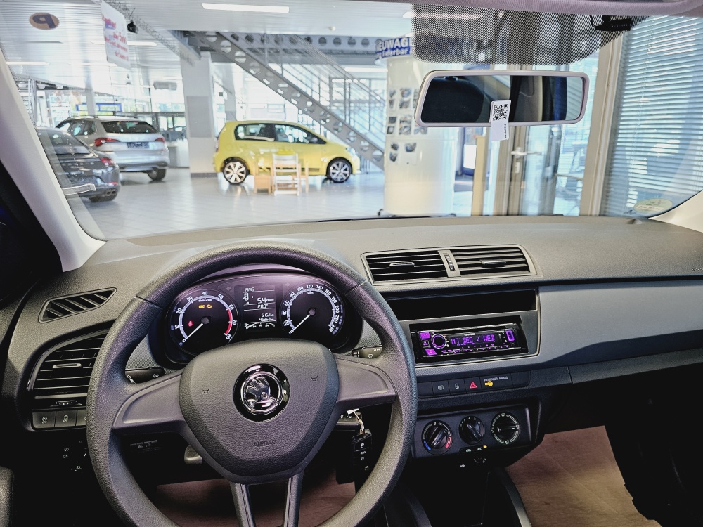 Skoda Fabia  bei Hoffmann Automobile in Wolfsburg kaufen und sofort mitnehmen - Bild 8