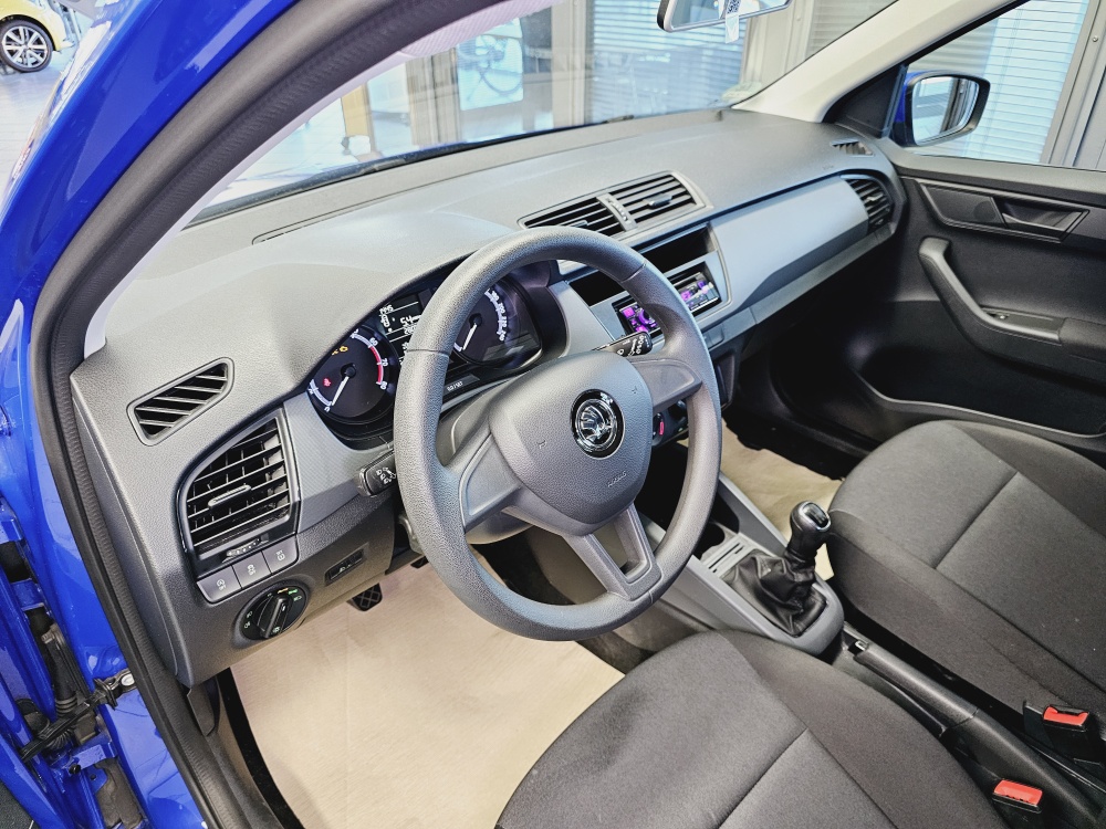 Skoda Fabia  bei Hoffmann Automobile in Wolfsburg kaufen und sofort mitnehmen - Bild 9