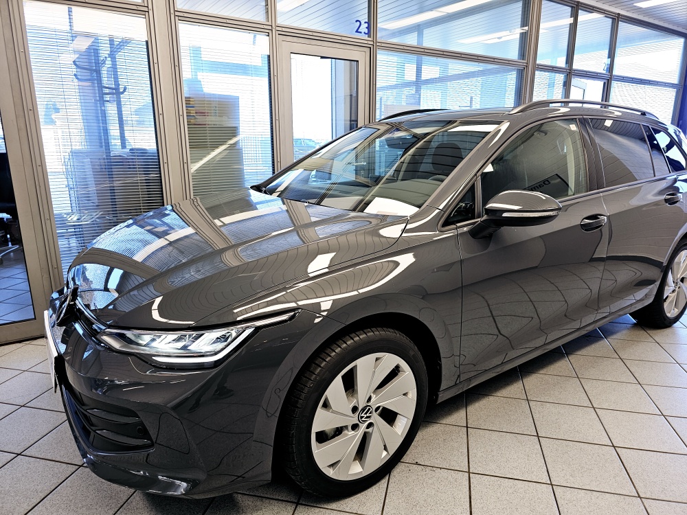 VW Golf Variant  bei Hoffmann Automobile in Wolfsburg kaufen und sofort mitnehmen - Bild 24