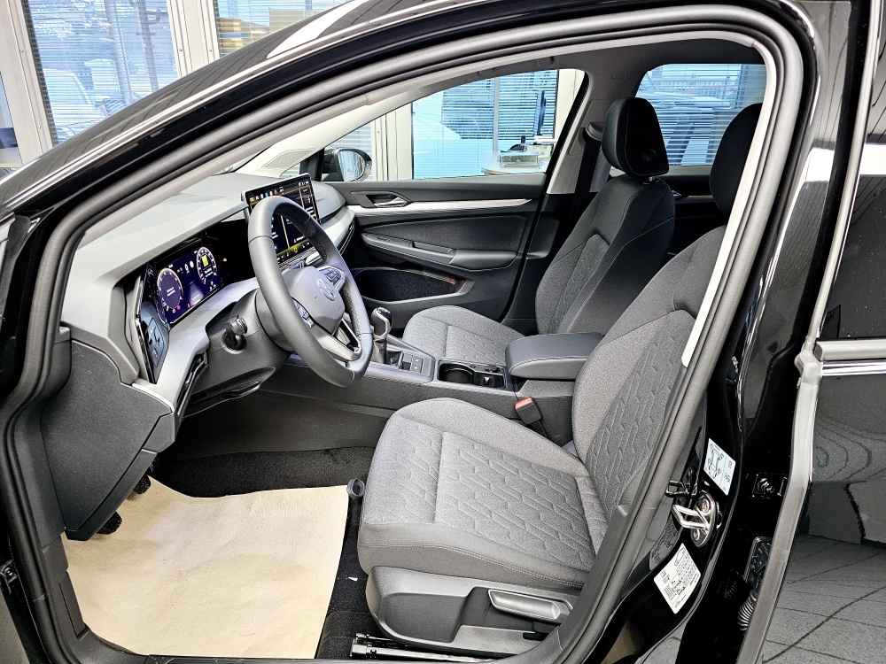 VW Golf Variant  bei Hoffmann Automobile in Wolfsburg kaufen und sofort mitnehmen - Bild 20