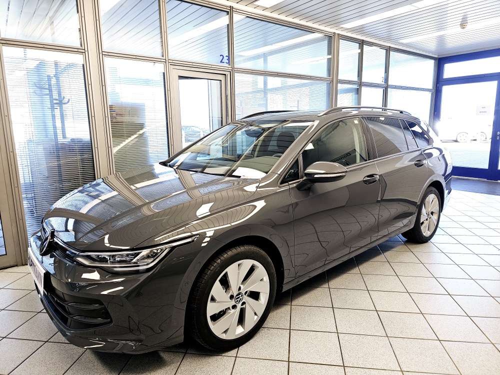 VW Golf Variant  bei Hoffmann Automobile in Wolfsburg kaufen und sofort mitnehmen - Bild 1