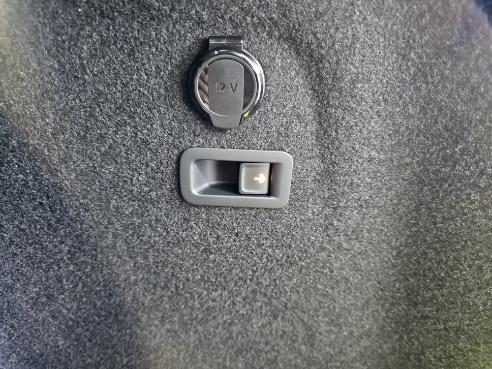 VW Golf Variant  bei Hoffmann Automobile in Wolfsburg kaufen und sofort mitnehmen - Bild 4