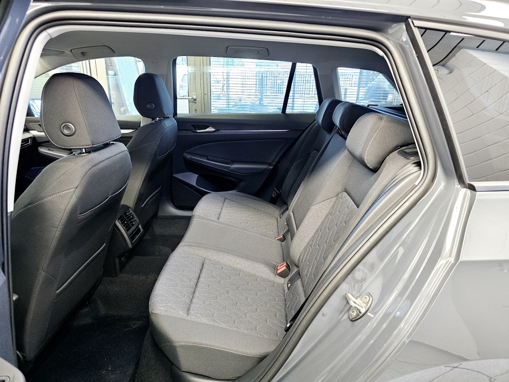 VW Golf Variant  bei Hoffmann Automobile in Wolfsburg kaufen und sofort mitnehmen - Bild 6