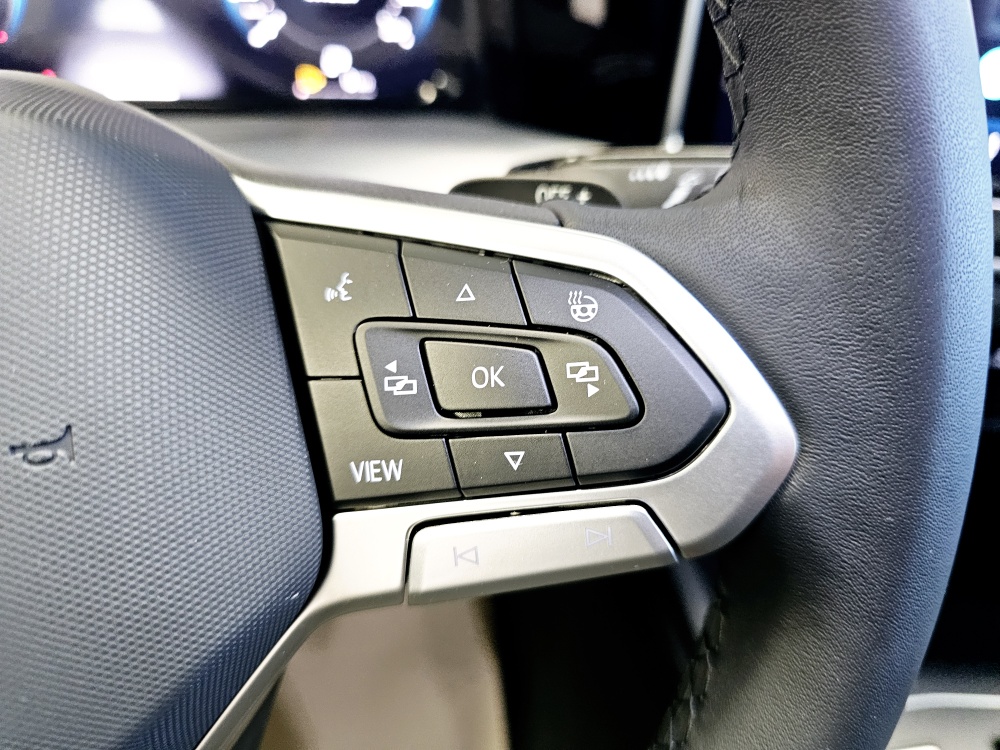 VW Golf Variant  bei Hoffmann Automobile in Wolfsburg kaufen und sofort mitnehmen - Bild 17