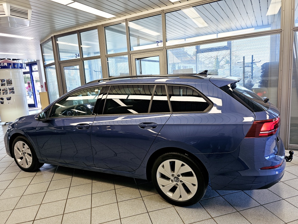 VW Golf Variant  bei Hoffmann Automobile in Wolfsburg kaufen und sofort mitnehmen - Bild 23