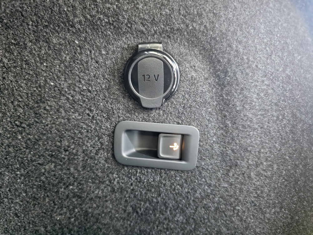 VW Golf Variant  bei Hoffmann Automobile in Wolfsburg kaufen und sofort mitnehmen - Bild 4