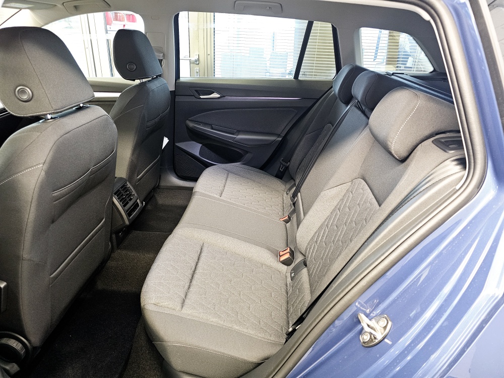 VW Golf Variant  bei Hoffmann Automobile in Wolfsburg kaufen und sofort mitnehmen - Bild 6