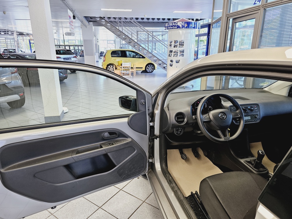 Skoda Citigo  bei Hoffmann Automobile in Wolfsburg kaufen und sofort mitnehmen - Bild 12