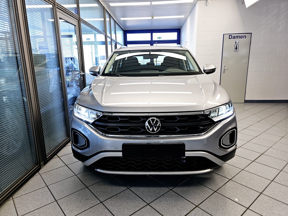 VW T-Roc  bei Hoffmann Automobile in Wolfsburg kaufen und sofort mitnehmen - Bild 23