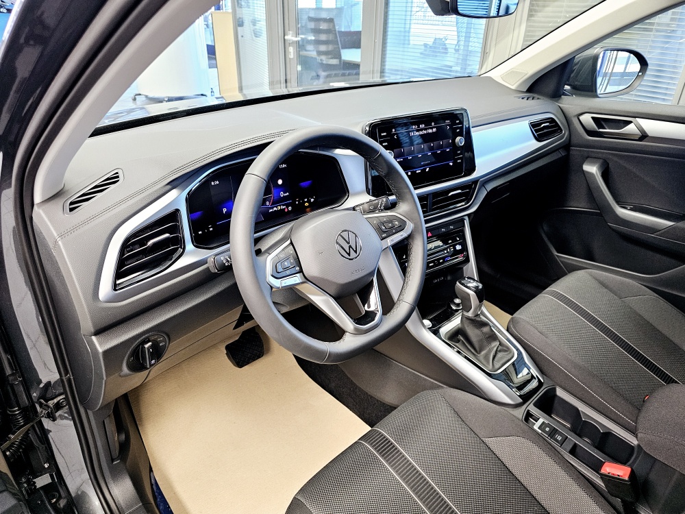 VW T-Roc  bei Hoffmann Automobile in Wolfsburg kaufen und sofort mitnehmen - Bild 19
