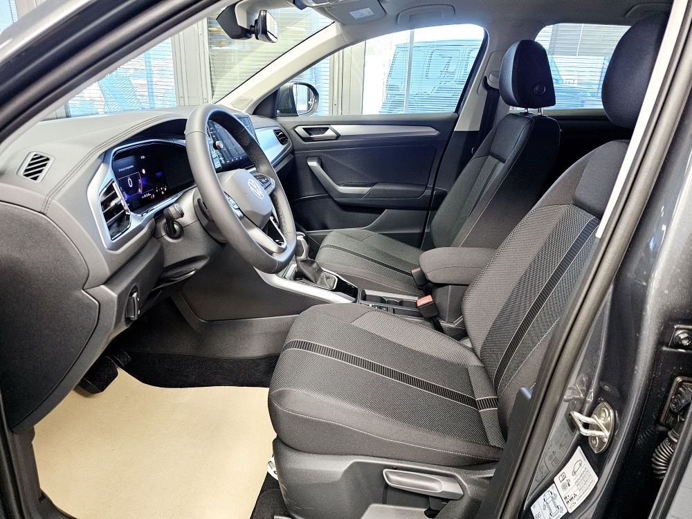 VW T-Roc  bei Hoffmann Automobile in Wolfsburg kaufen und sofort mitnehmen - Bild 20