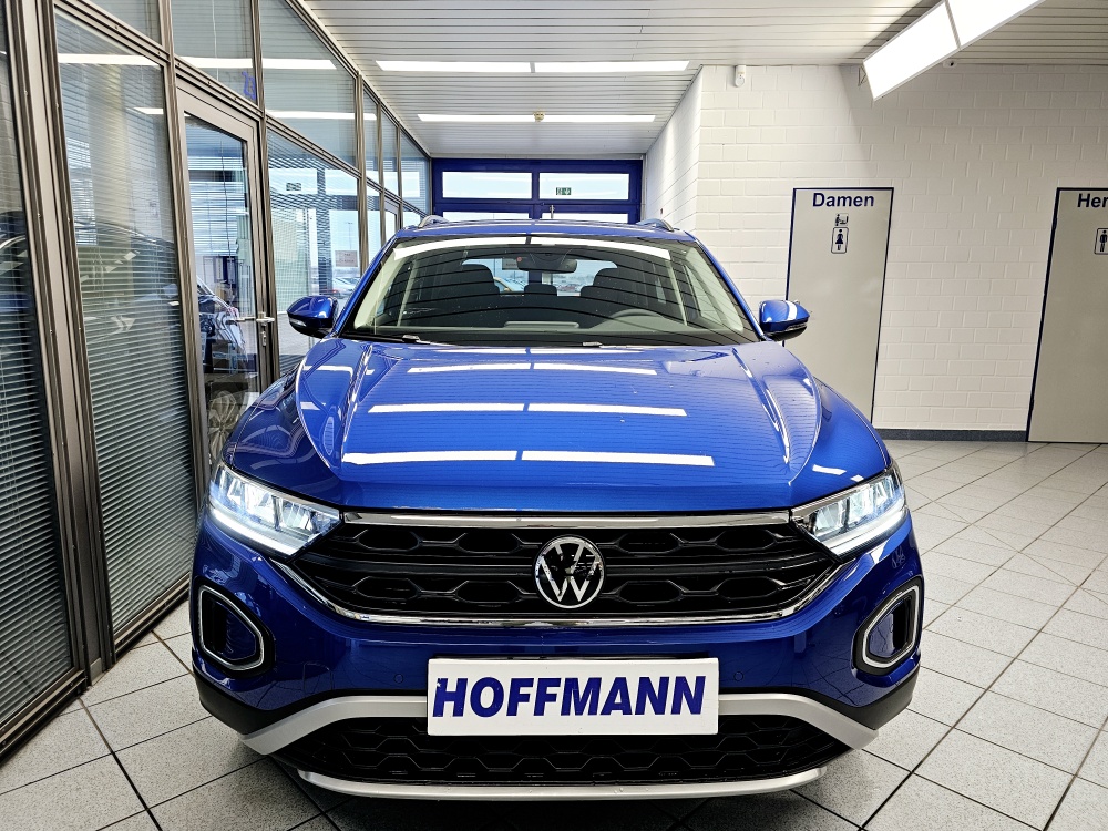 VW T-Roc  bei Hoffmann Automobile in Wolfsburg kaufen und sofort mitnehmen - Bild 23