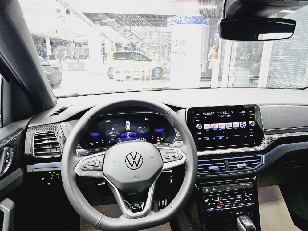VW T-Cross  bei Hoffmann Automobile in Wolfsburg kaufen und sofort mitnehmen - Bild 17