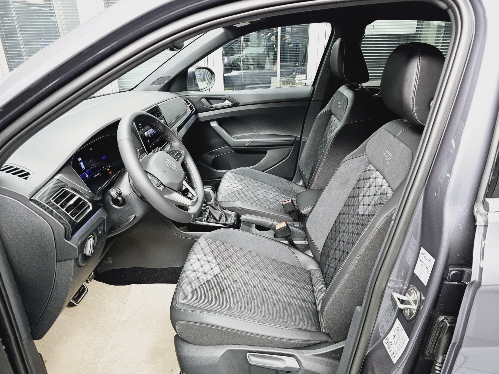 VW T-Cross  bei Hoffmann Automobile in Wolfsburg kaufen und sofort mitnehmen - Bild 19