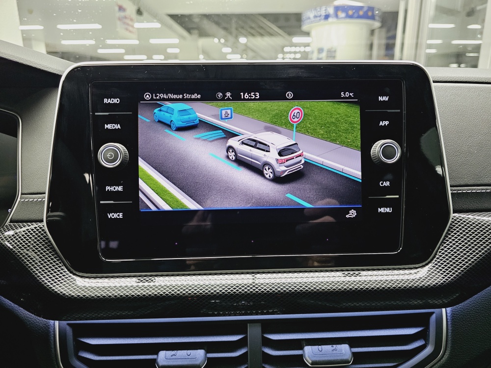 VW T-Cross  bei Hoffmann Automobile in Wolfsburg kaufen und sofort mitnehmen - Bild 9