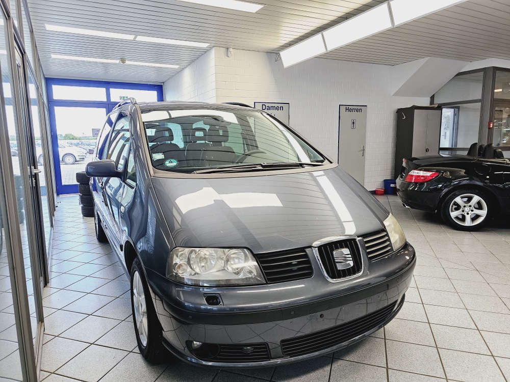 Seat Alhambra  bei Hoffmann Automobile in Wolfsburg kaufen und sofort mitnehmen - Bild 16