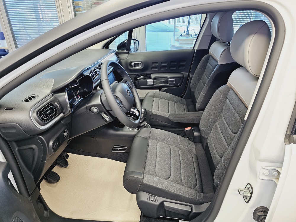 Citroen C3  bei Hoffmann Automobile in Wolfsburg kaufen und sofort mitnehmen - Bild 10